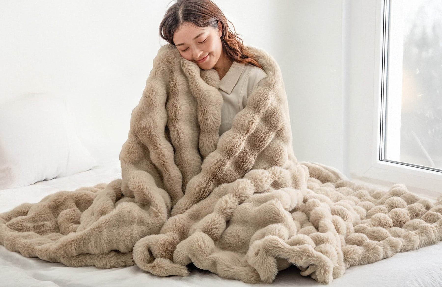 見た目もあたたかさも再現した「もはや、うさぎ。」毛布が発売