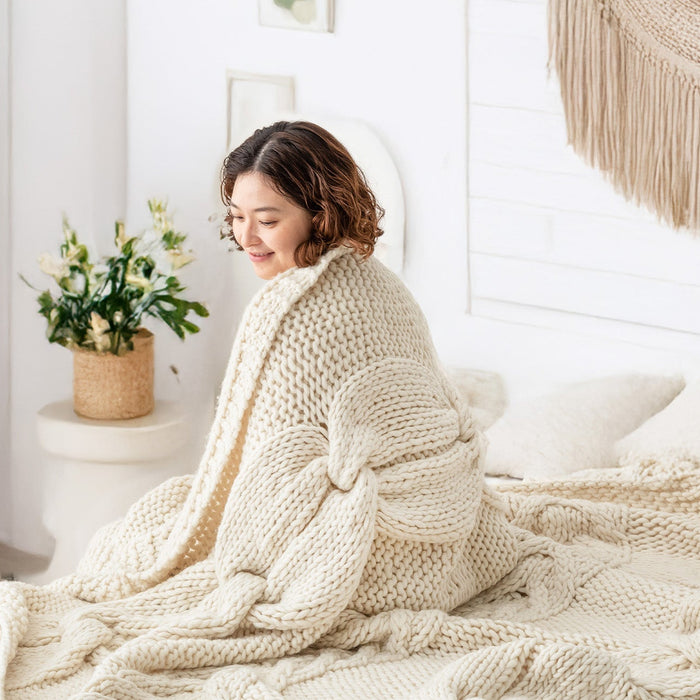 北欧風ブランケット“眠るセーター”発売