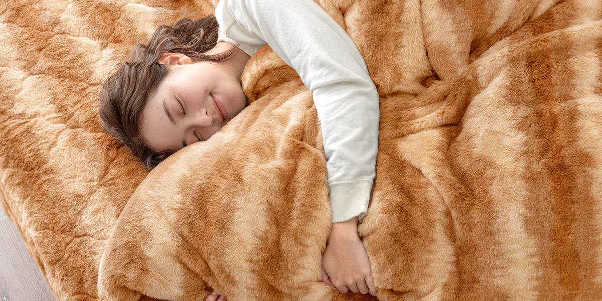 もはや、ねこ。』にカバーになる毛布が登場 — 【公式】タンスのゲン