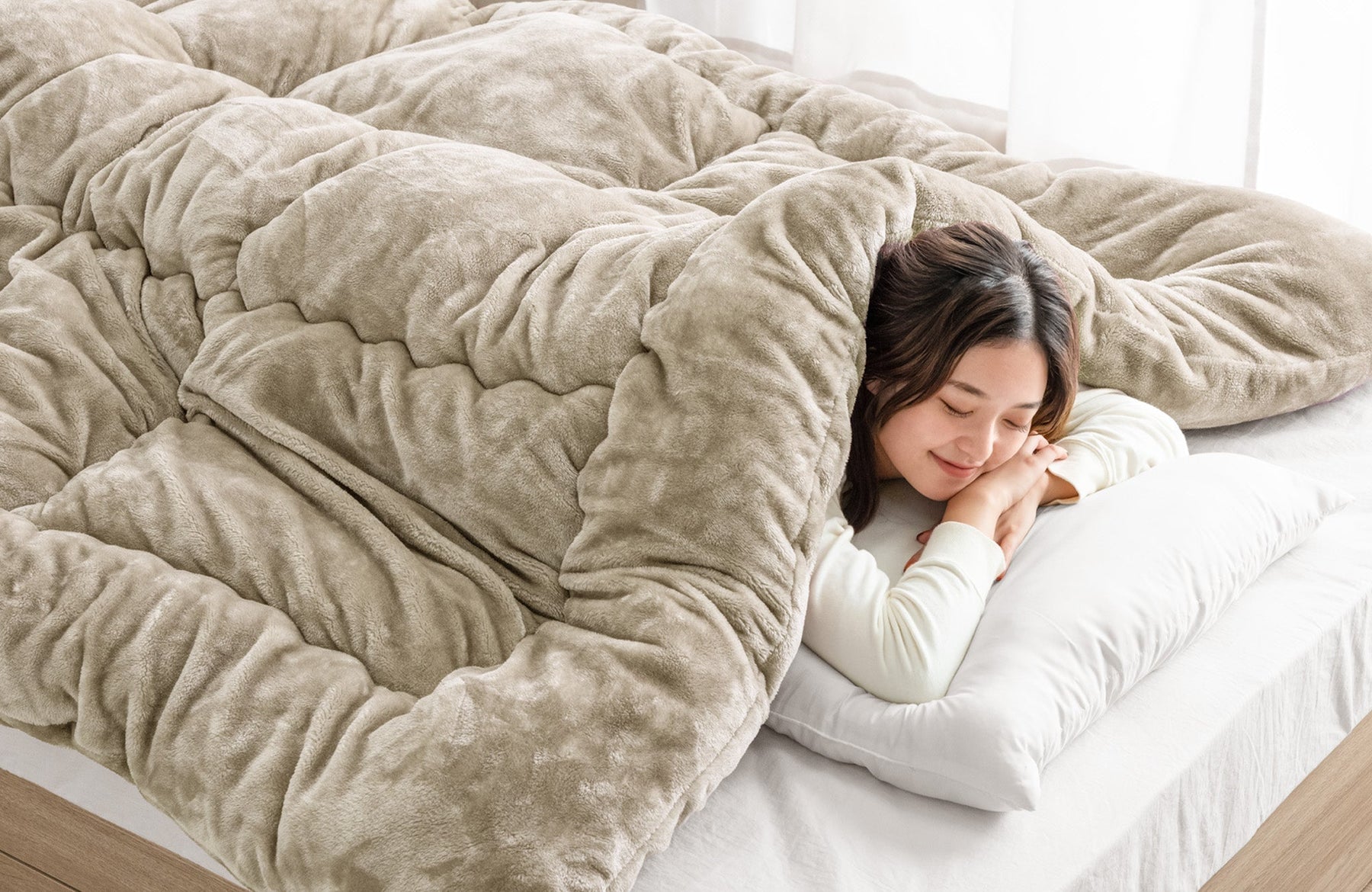 「もはや、こたつ。」に極暖タイプ登場