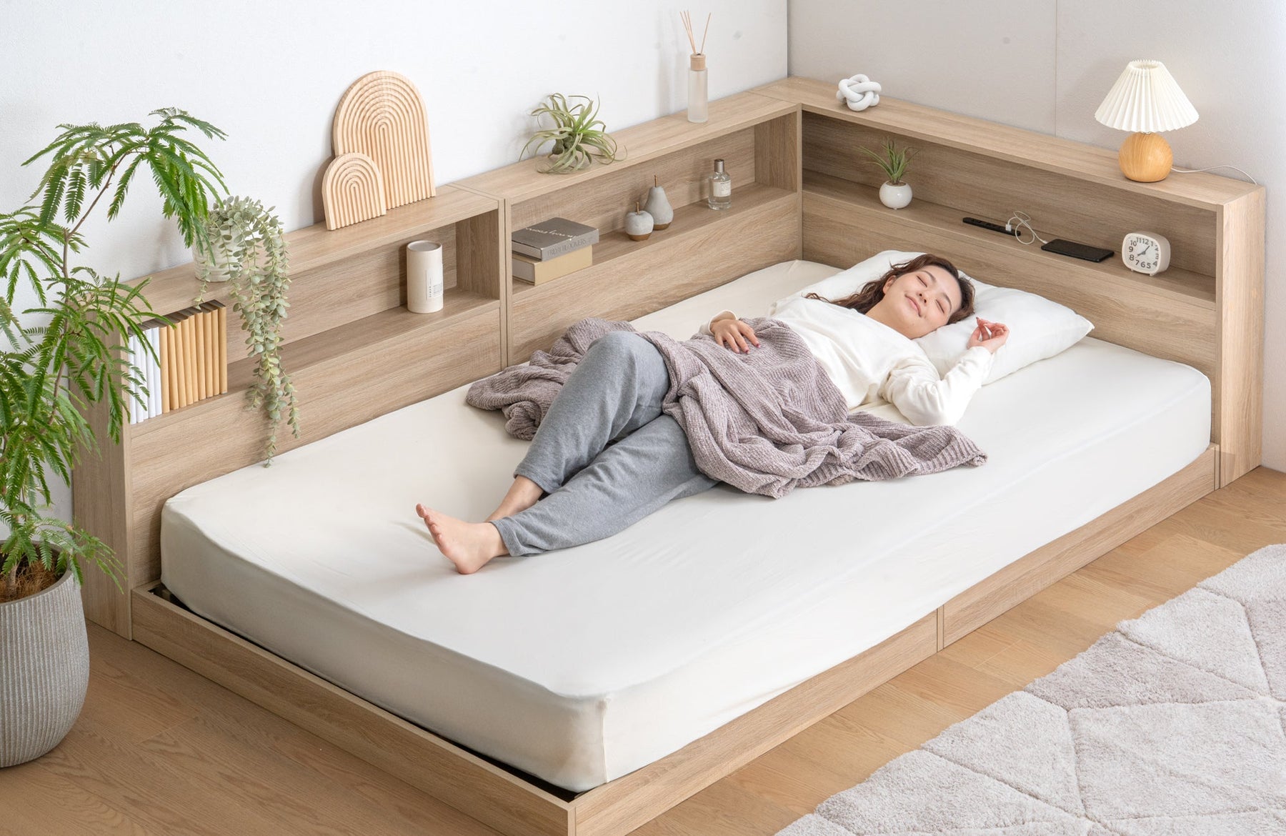 L字収納付きベッドが新登場