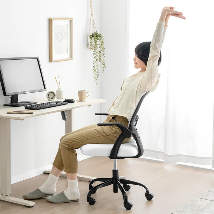 オフィスチェア ロッキング機能 肘付き メッシュ キャスター コンパクト チェア〔31500059〕