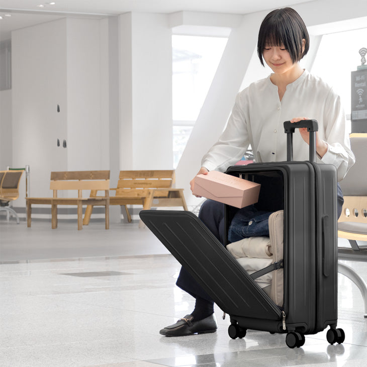 カープ　キャリーケース　2023 キャリーケース | 商品詳細 - 広島東洋カープオフィシャルグッズ