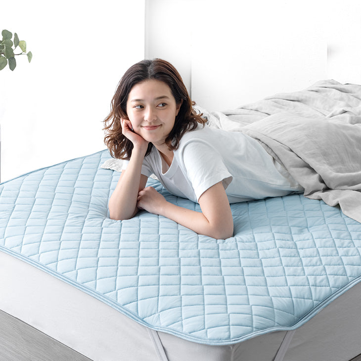 シングル］《宇宙発》 アウトラスト 敷きパッド ひんやり 抗菌 防臭 防