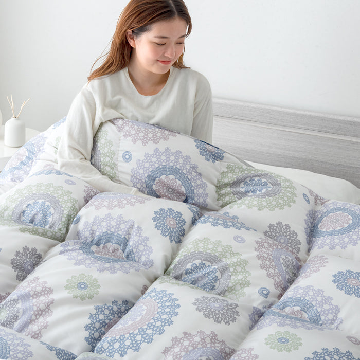 【増量リニューアル】［シングル］羽毛布団 ホワイトダックダウン93％ 立体キルト 日本製 軽量 洗える 暖かい〔10106500〕