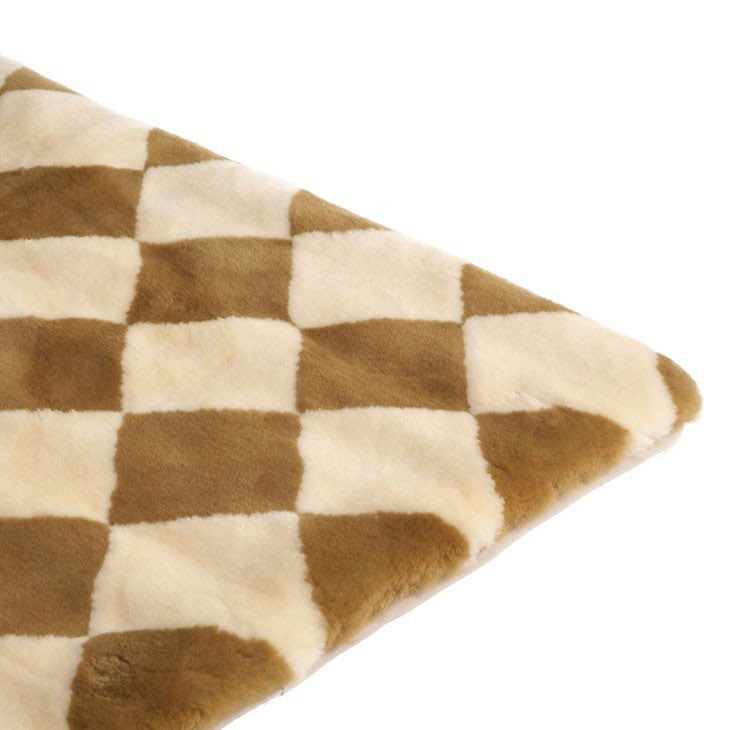 ムートンラグ・シーツ・カーペット　140x200cm 高級品 ムートンラグ・シーツ・カーペット 葉のデザイン 140cmx200cm 高級品